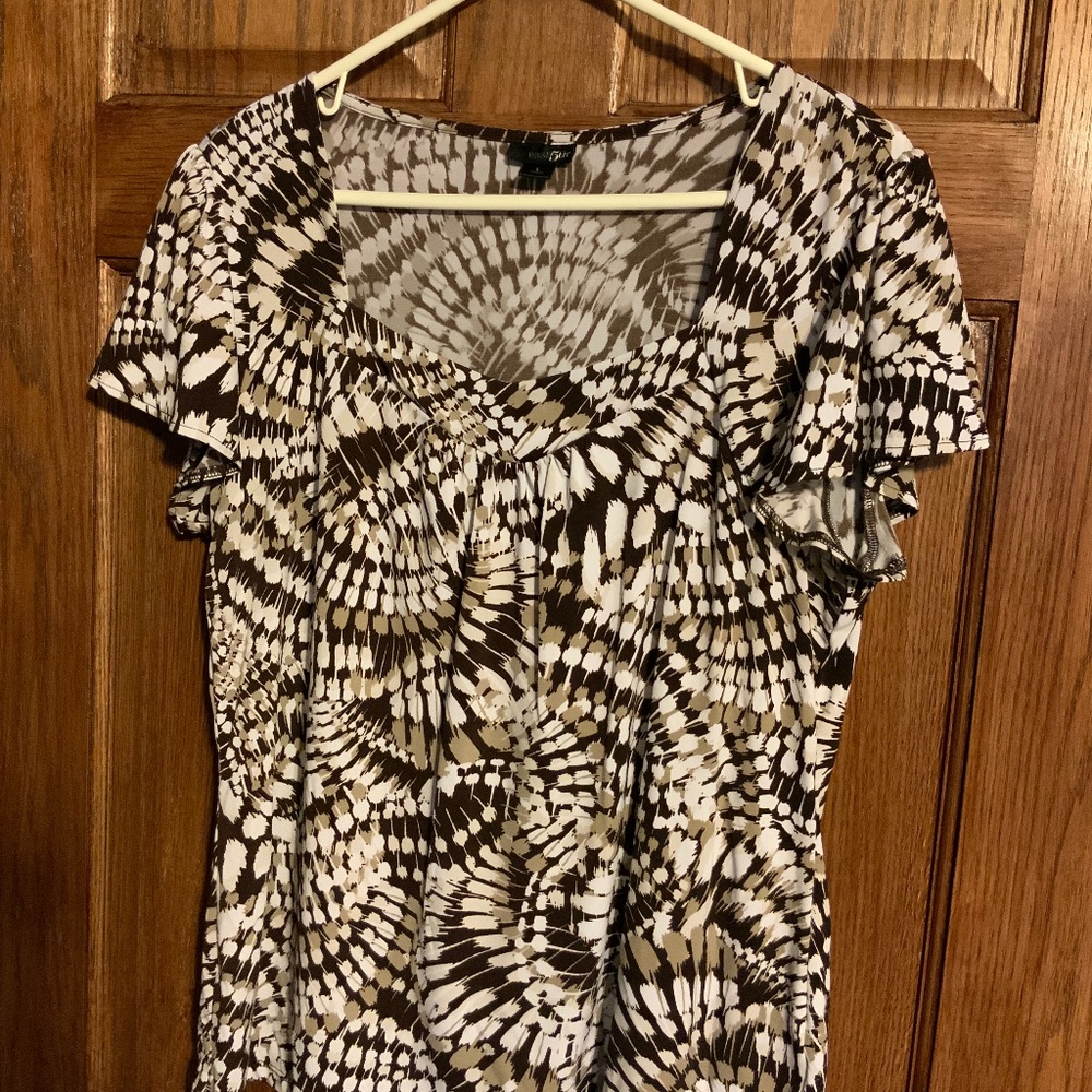 East 5th women’s top